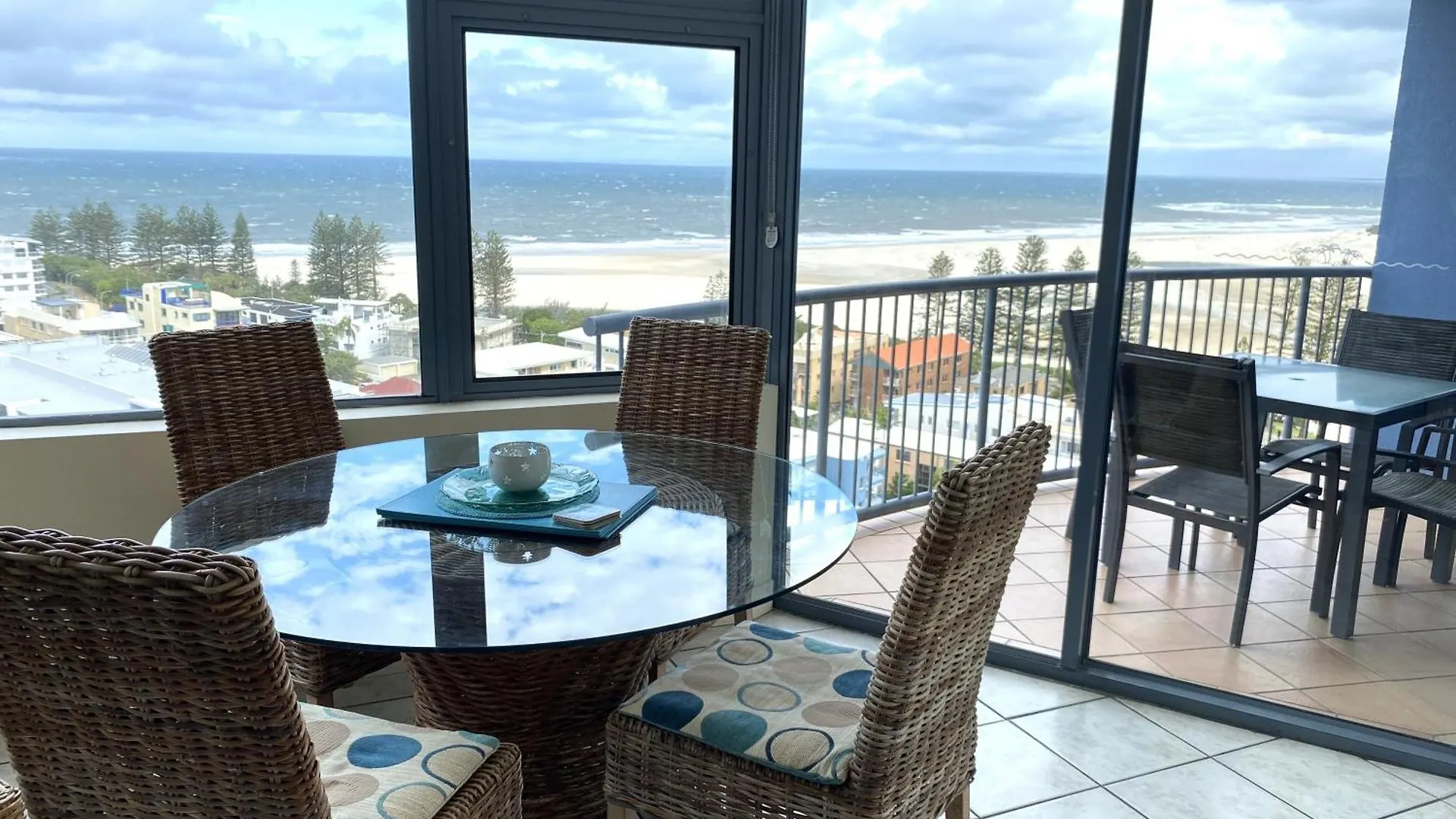 Aparthotel Centrepoint Apartments Caloundra