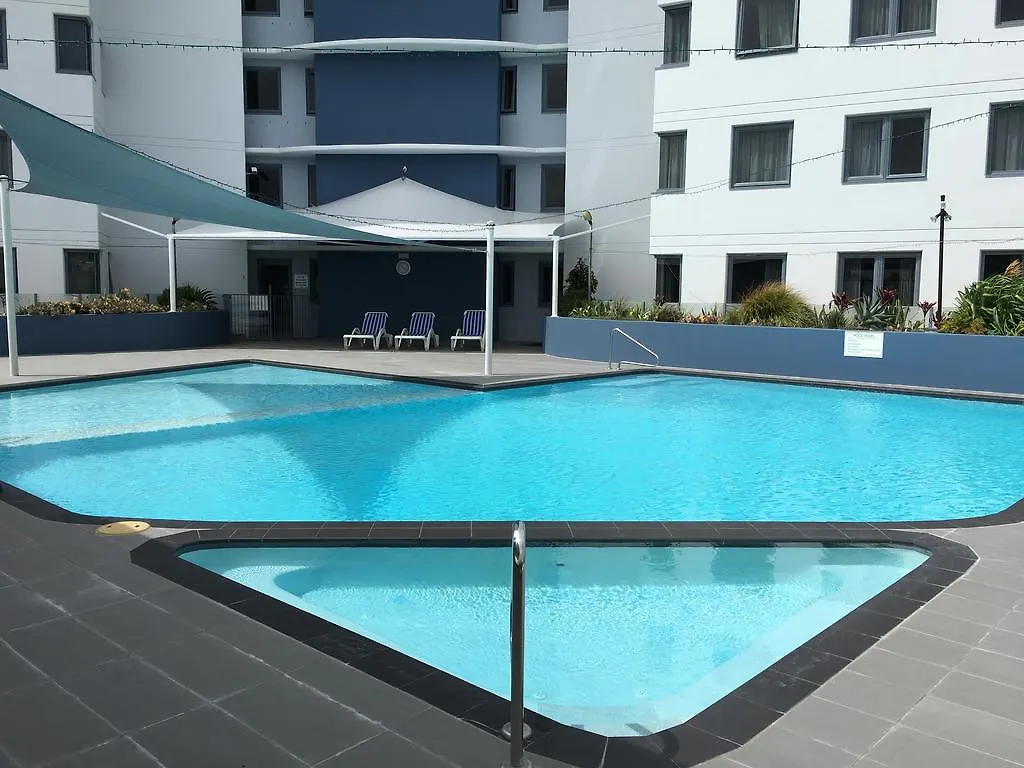 Aparthotel Centrepoint Apartments Caloundra