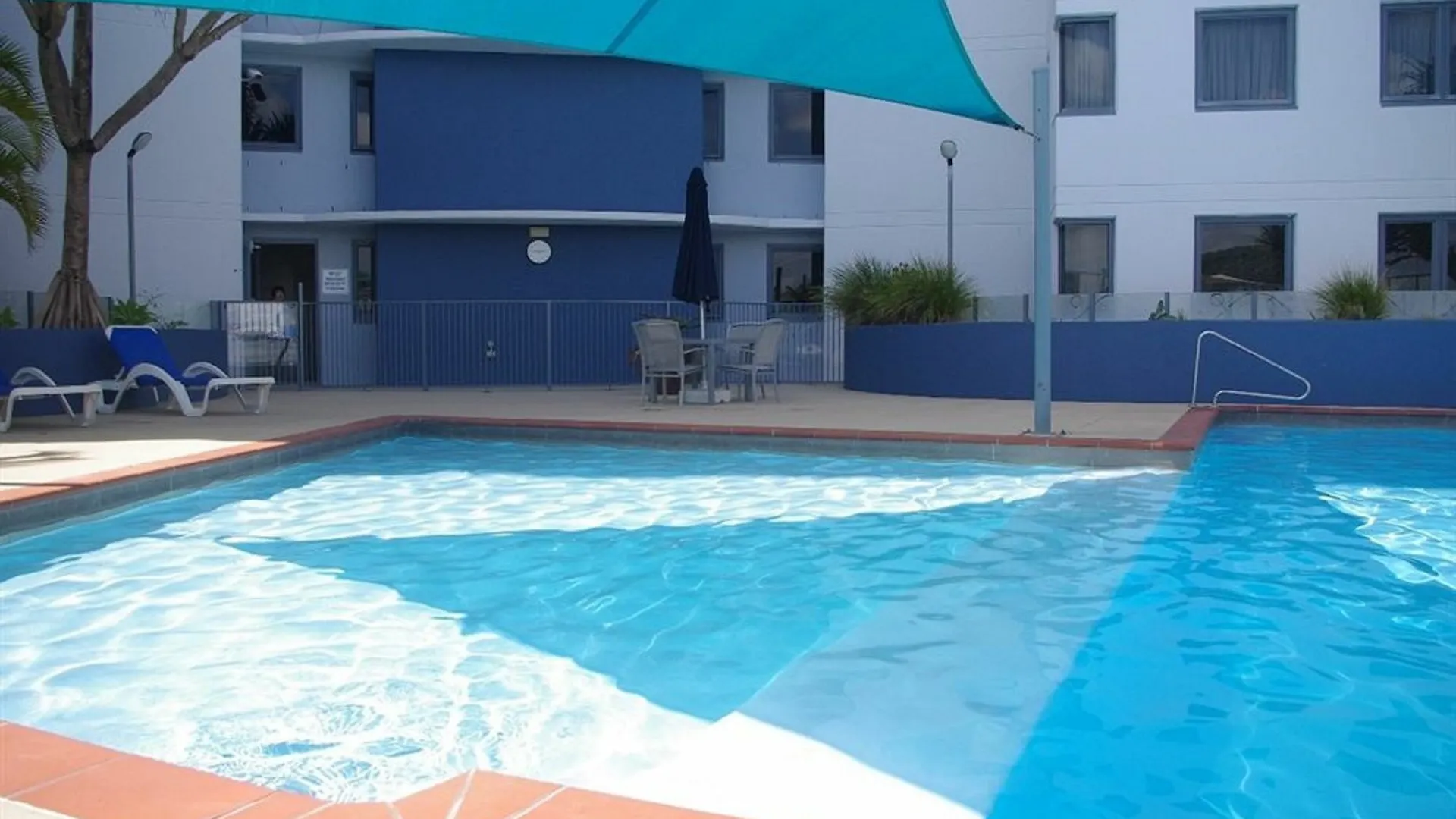 **** Aparthotel Centrepoint Apartments Caloundra Australia