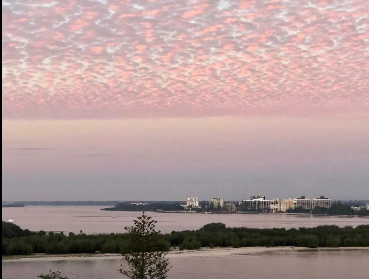 Aparthotel Centrepoint Apartments Caloundra